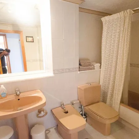 Apartment Lovebeach - Intimate And Romantic Right By The Beach