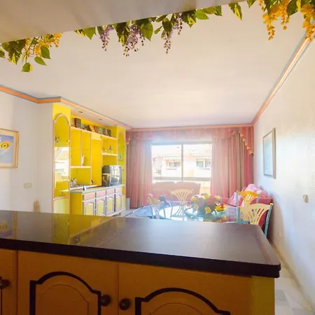 Lovebeach - Intimate And Romantic Right By The Beach